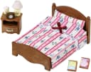 Sylvanian Families Spielwelt Doppelbett (5019) mit Nachttisch Bild 4