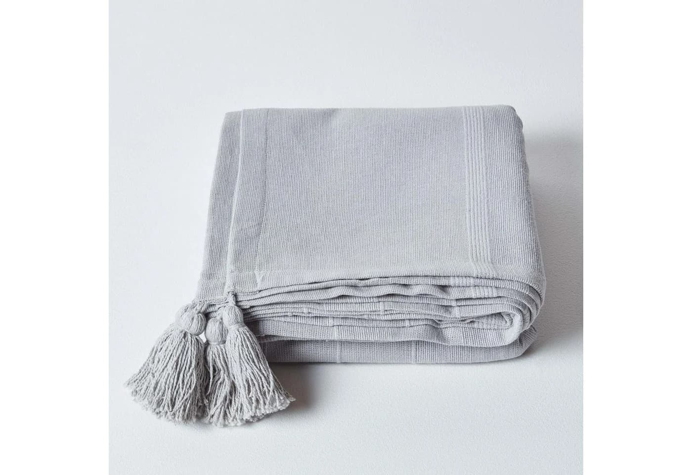 Homescapes Plaid Tagesdecke Rajput 100% Baumwolle Hellgrau