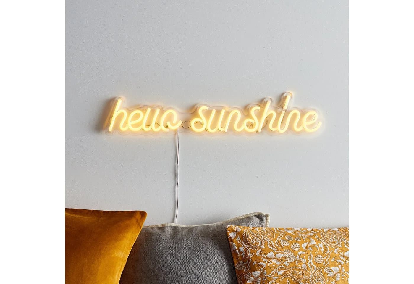 Lights4fun LED Wandleuchte Neon Schriftzug Hello Sunshine Gold