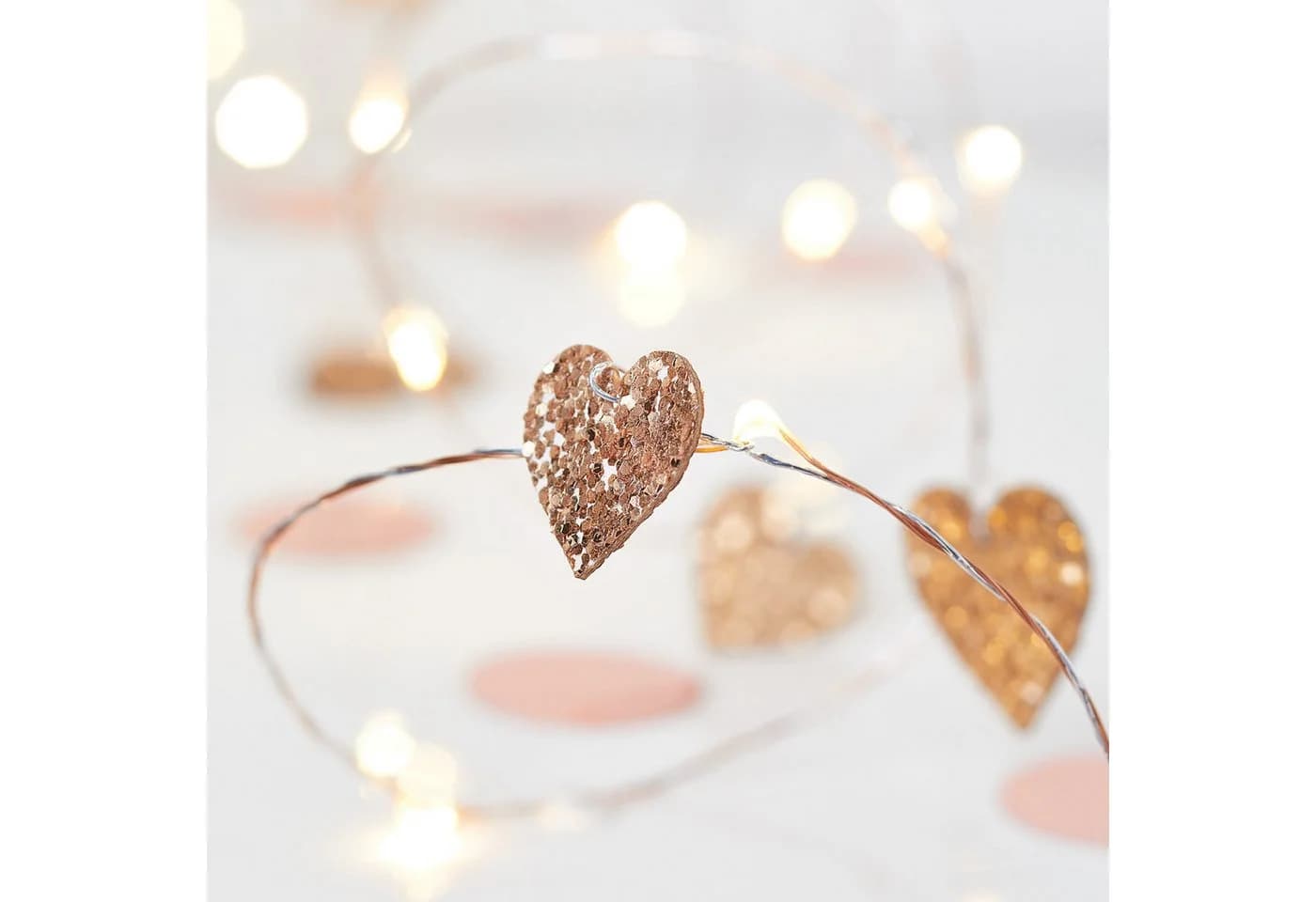 Lights4fun LED-Lichterkette 20er Herz Micro Lichterkette Rosegold Kupfer