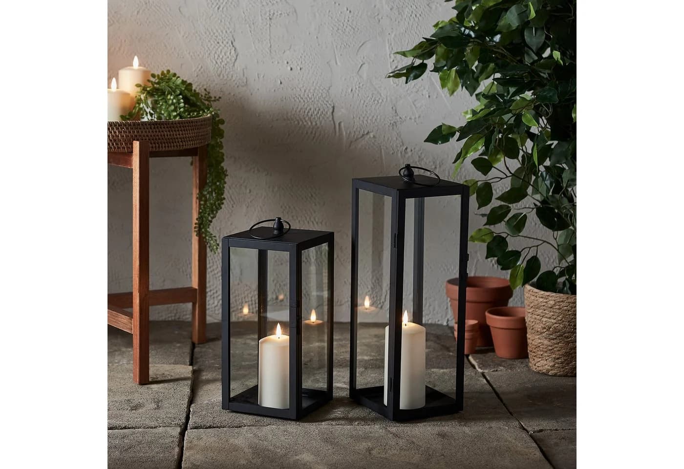 Lights4fun LED Laterne Bowen Gartenlaterne Schwarz mit TruGlow® Kerze - Bild 3