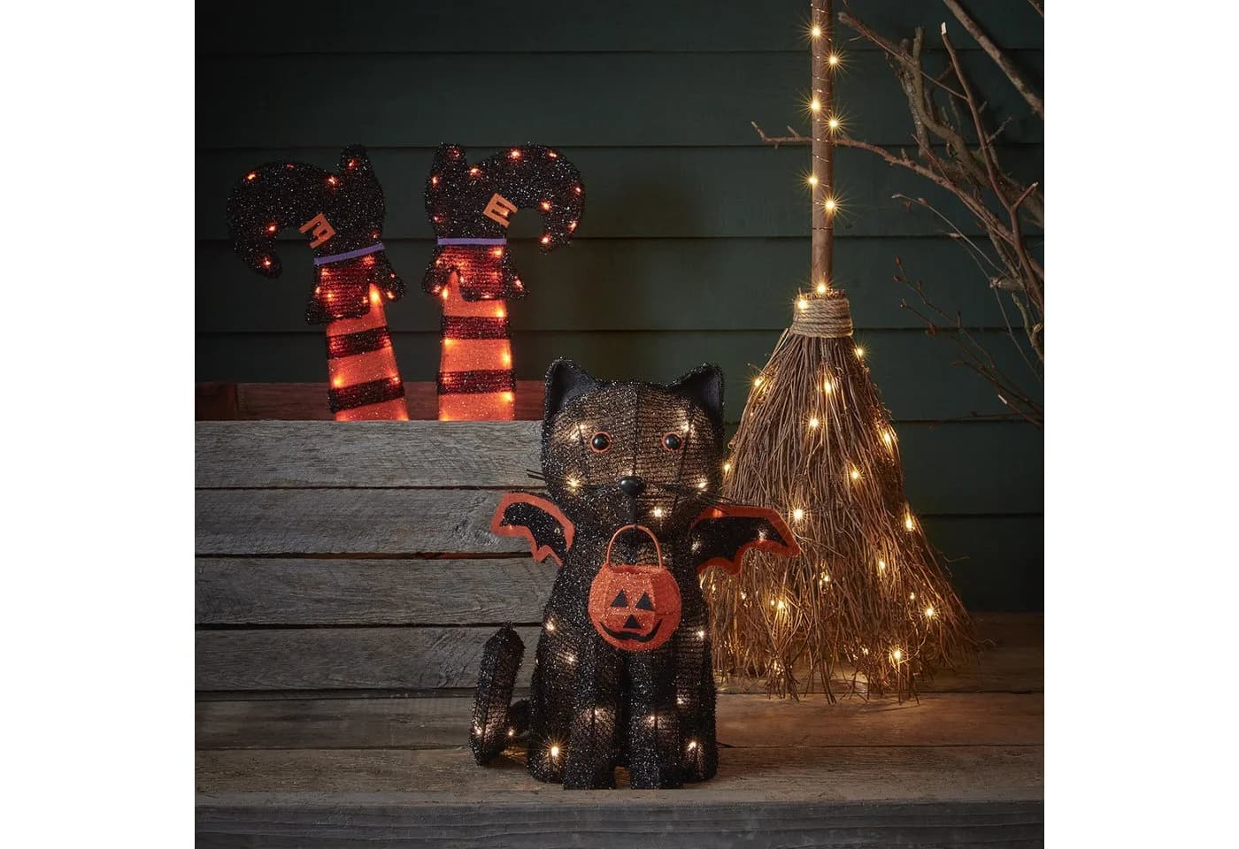 Lights4fun LED Dekofigur Fledermaus-Katze mit Timer