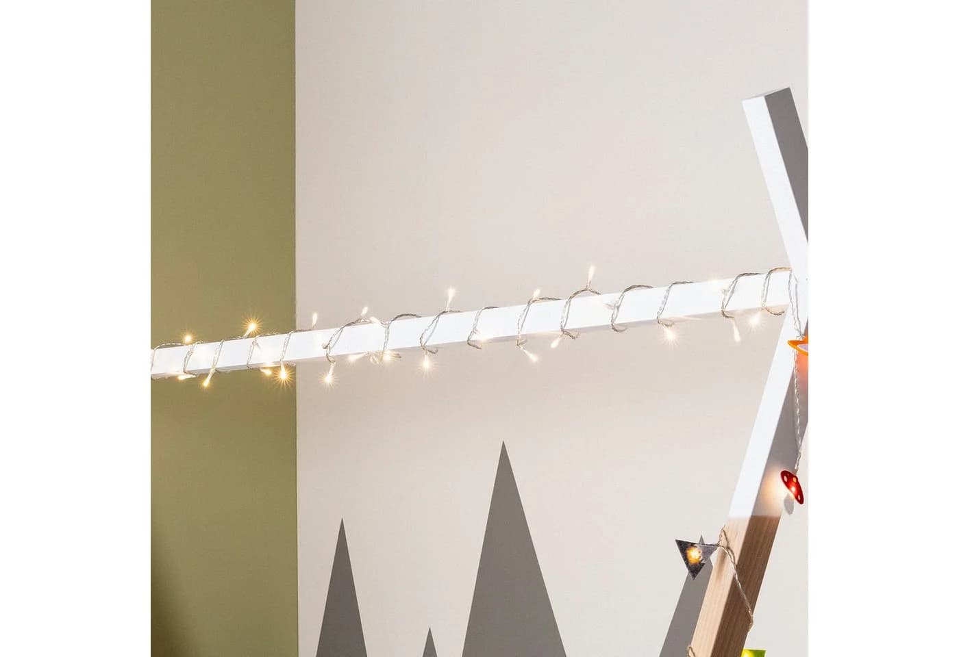 Lights4fun LED-Lichterkette 50er warmweiß transparentes Kabel