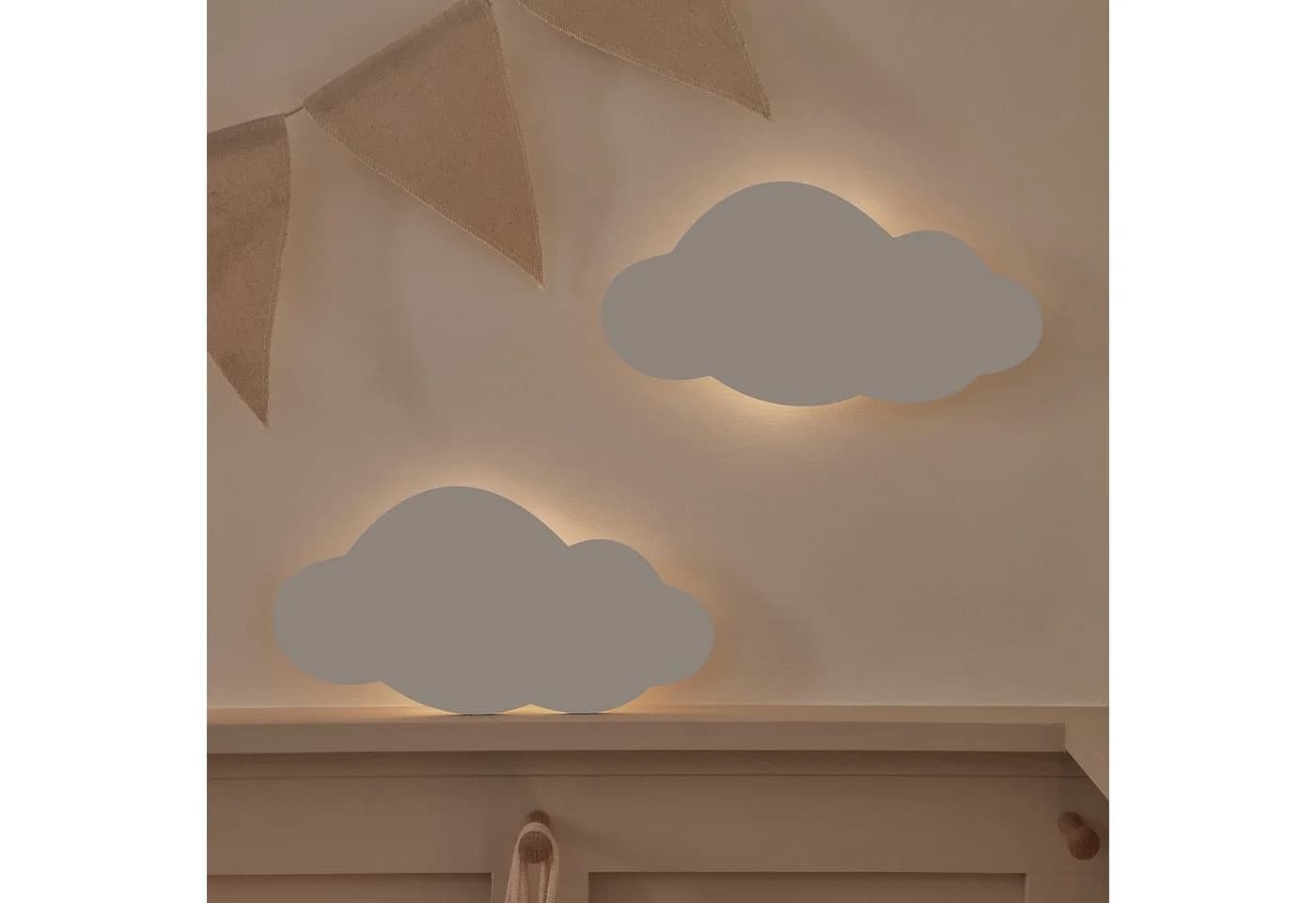 LED Wandleuchte Wolke Warmweiß Nachtlicht Wiederaufladbar mit Fernbedienung