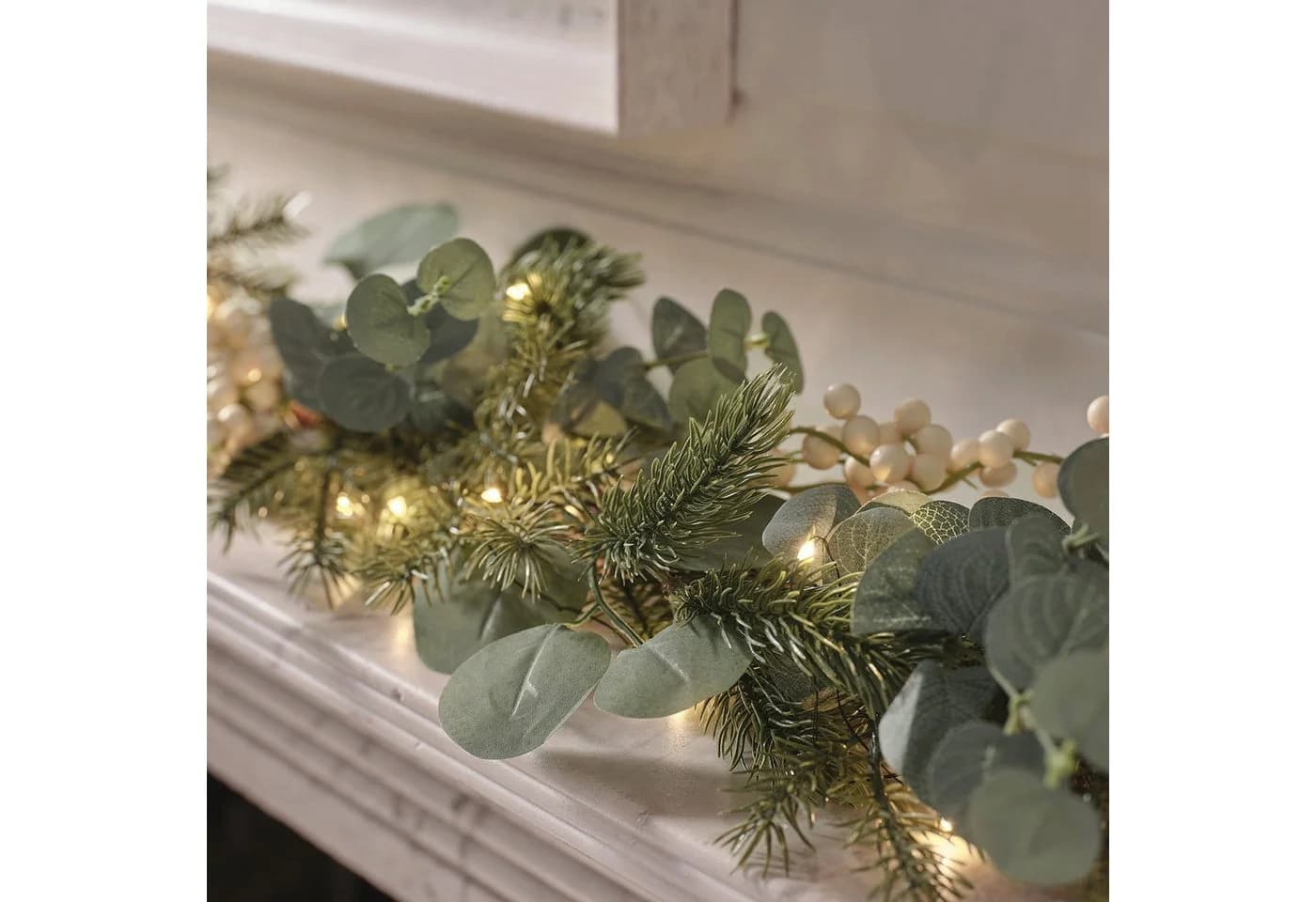 Lights4fun LED-Girlande 1,5m Eukalyptus Beeren Warmweiß - Bild 3
