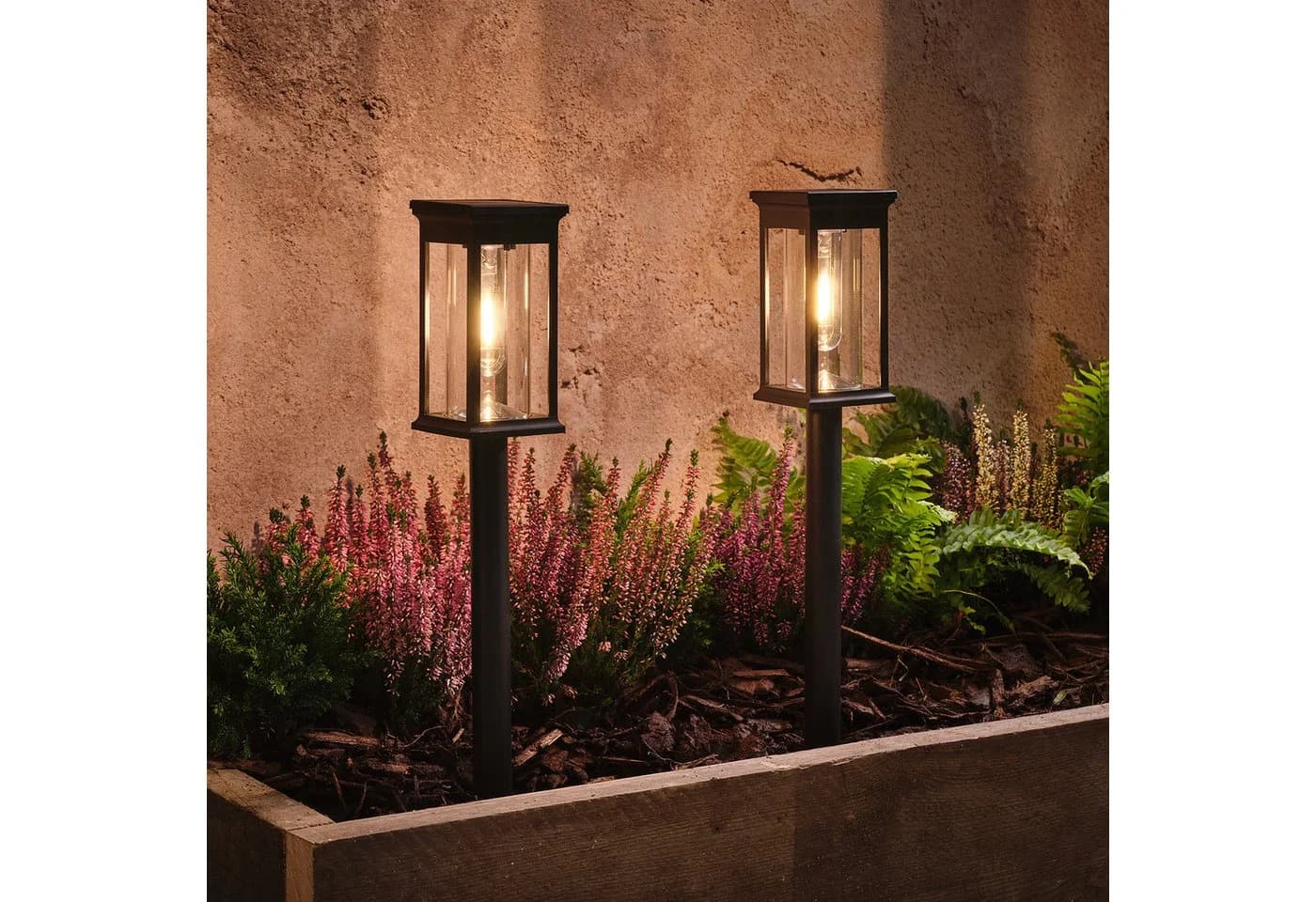 Lights4fun Solar-Gartensteckleuchte 2er-Set Cragside Schwarz Glas - Bild 2