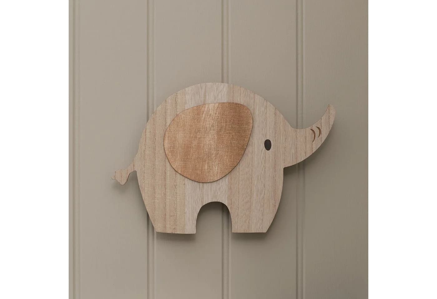 Lights4fun LED Wandleuchte Ernie der Elefant mit Fernbedienung & Timer - Bild 4