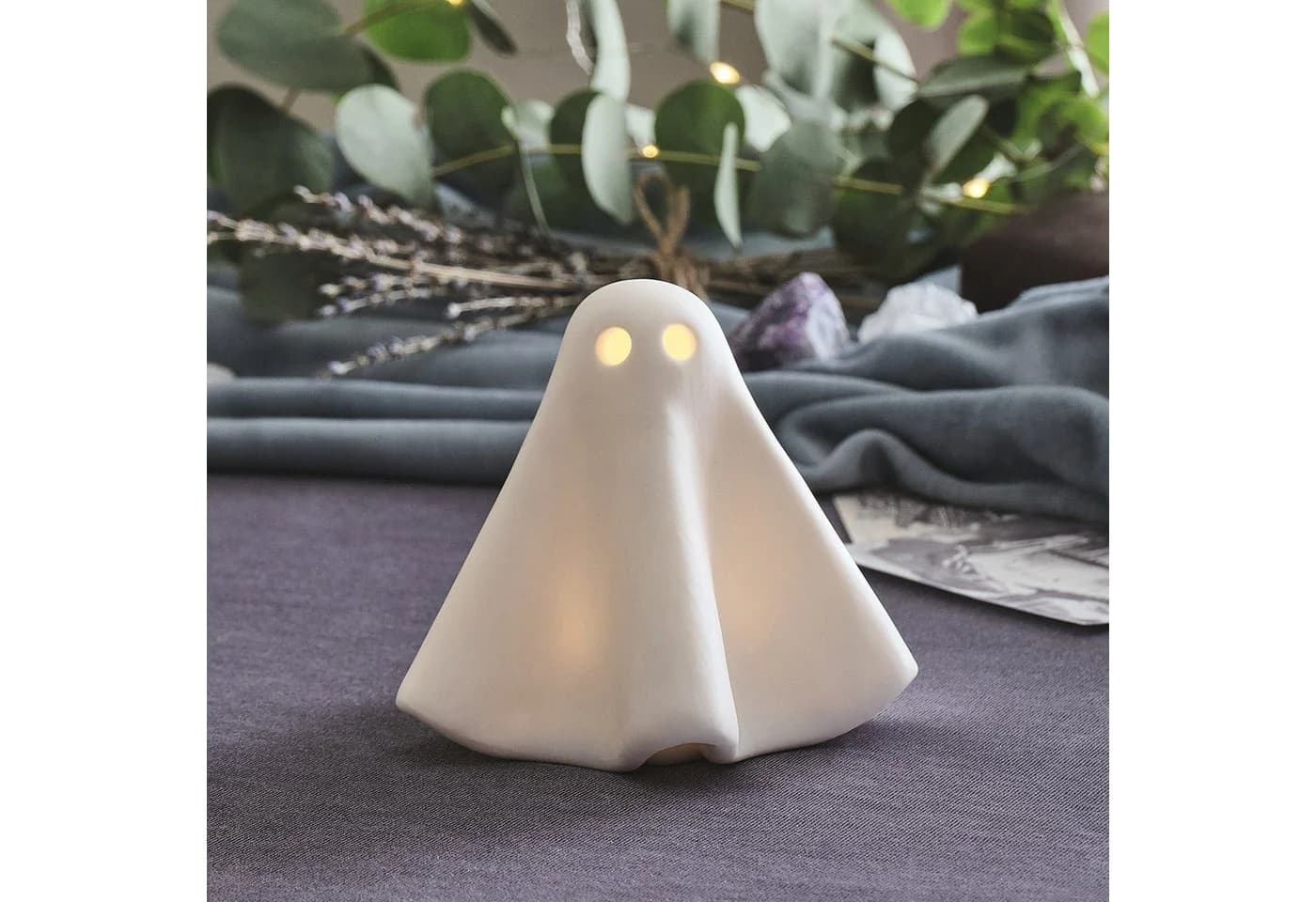 Lights4fun LED-Dekofigur Gerald Halloween-Geist aus Porzellan mit Timer - Bild 3