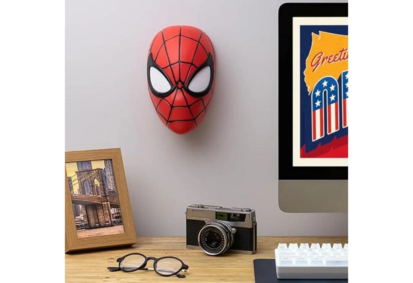 Paladone Spider-Man Maske Lampe LED fest integriert - Bild 5