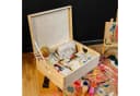 Creative Deco Aufbewahrungsbox Holzkiste mit Deckel und herzförmigen Griffen Bild 3