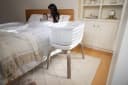 Graco Eluma Nest Beistellbett Schwarz mit Cry Detection und Bluetooth Bild 4