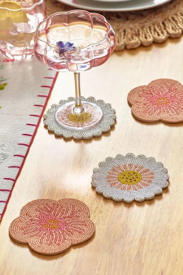 Next Getränkeuntersetzer 4-tlg. Rosa Perlenbestickung Glas