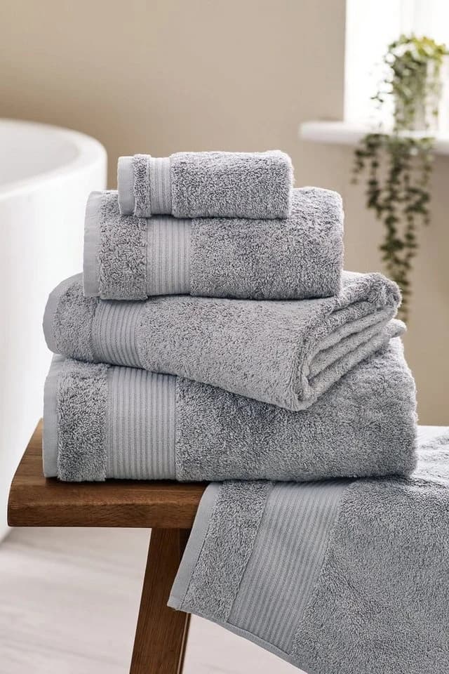 Next Handtuch aus ägyptischer Baumwolle Grau