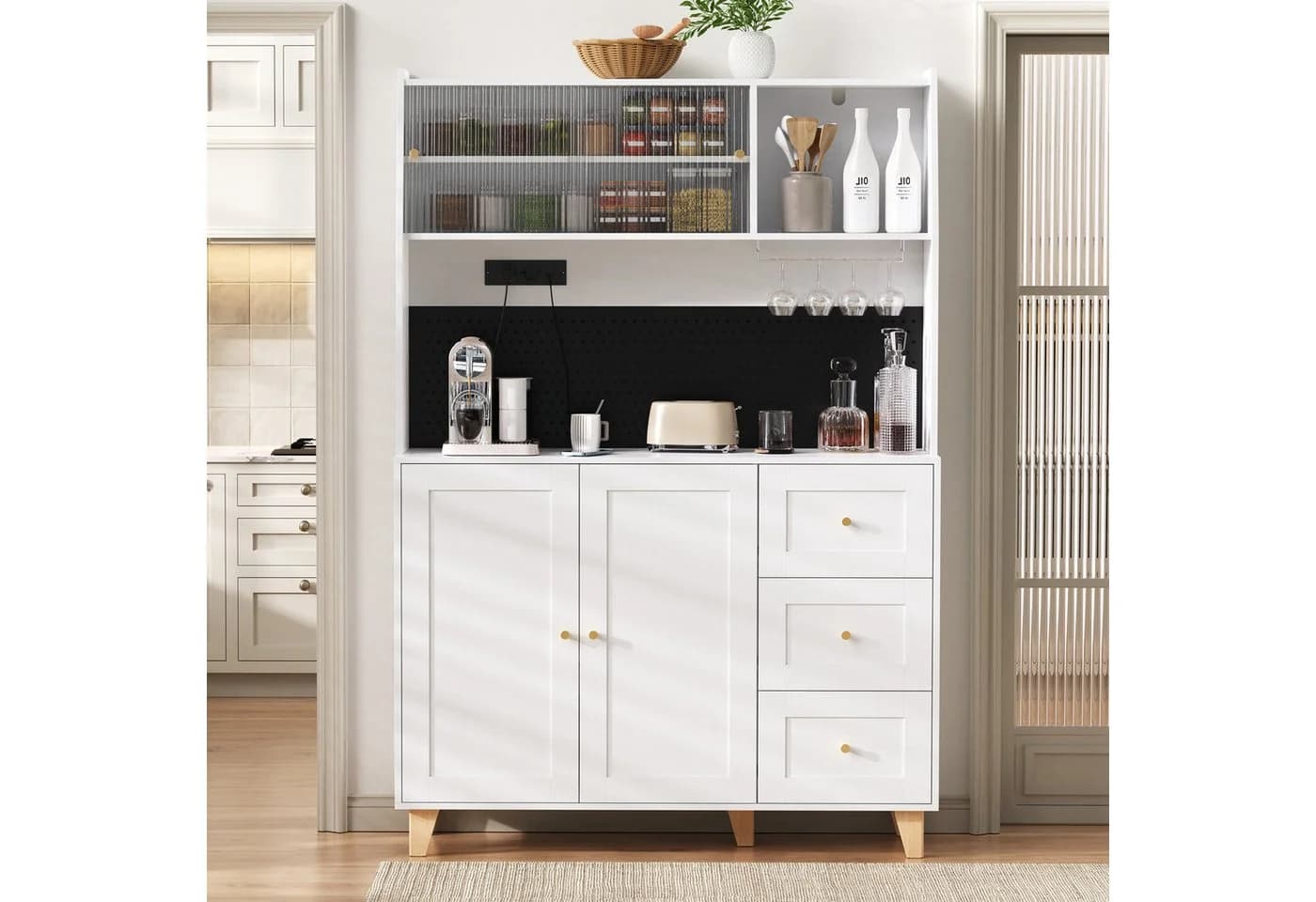 Flieks Küchenbuffet mit Steckdosen, Lochwand, Gläserhalter, Glas-Schiebetür und Schubladen