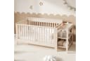 Flieks Babybett aus Kiefernholz höhenverstellbar mit Schutzzaun Bild 3