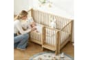Merax Babybett aus Massivholz mit Schutzgeländer und Trittstufe Bild 2
