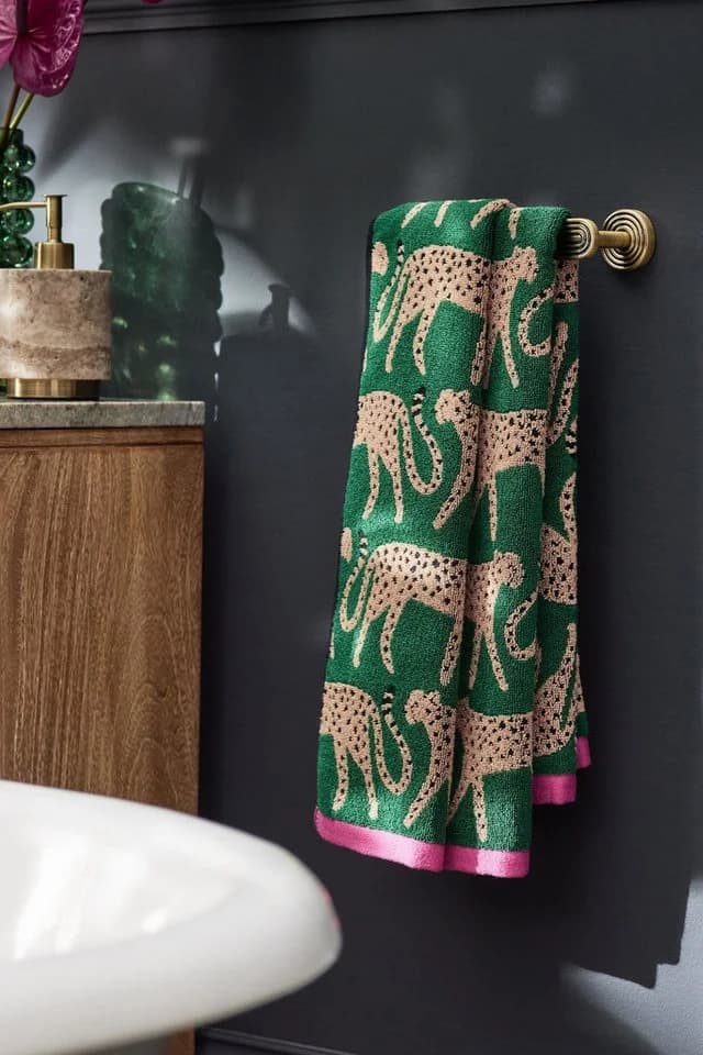 Next Handtuch mit Gepard-Animal-Print aus Baumwolle