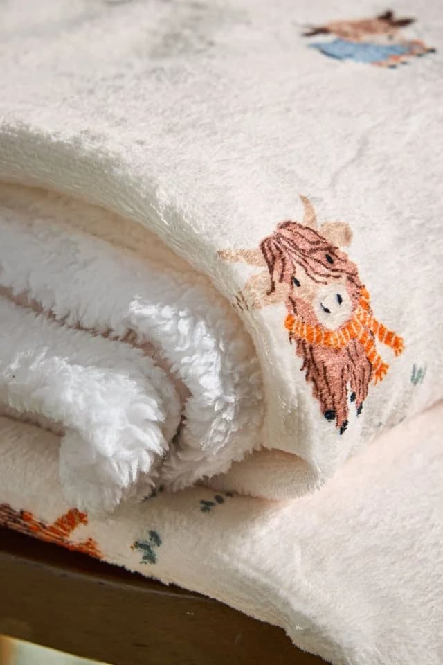 Next Wohndecke Fleece-Decke mit Mini-Hamish Motiv - Bild 3
