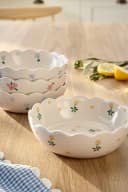 Next Snackschale 4er Set Maisie Stapelbar Blumenmuster Weiß Steingut Bild 3