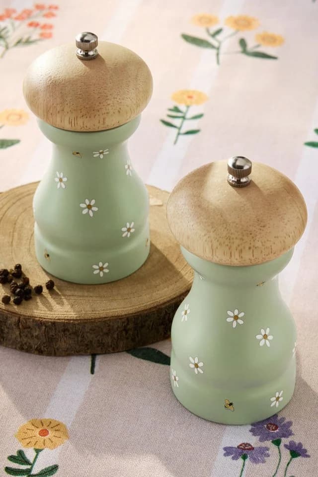 Next Salz- und Pfeffermühle Maisie 2er-Set Holz Sage Green - Bild 4