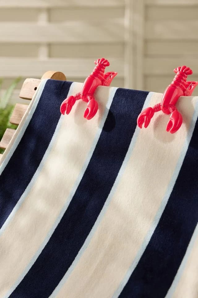 Next Handtuchklemme Strandhandtuchclips Frucht Rot Kunststoff - Bild 3