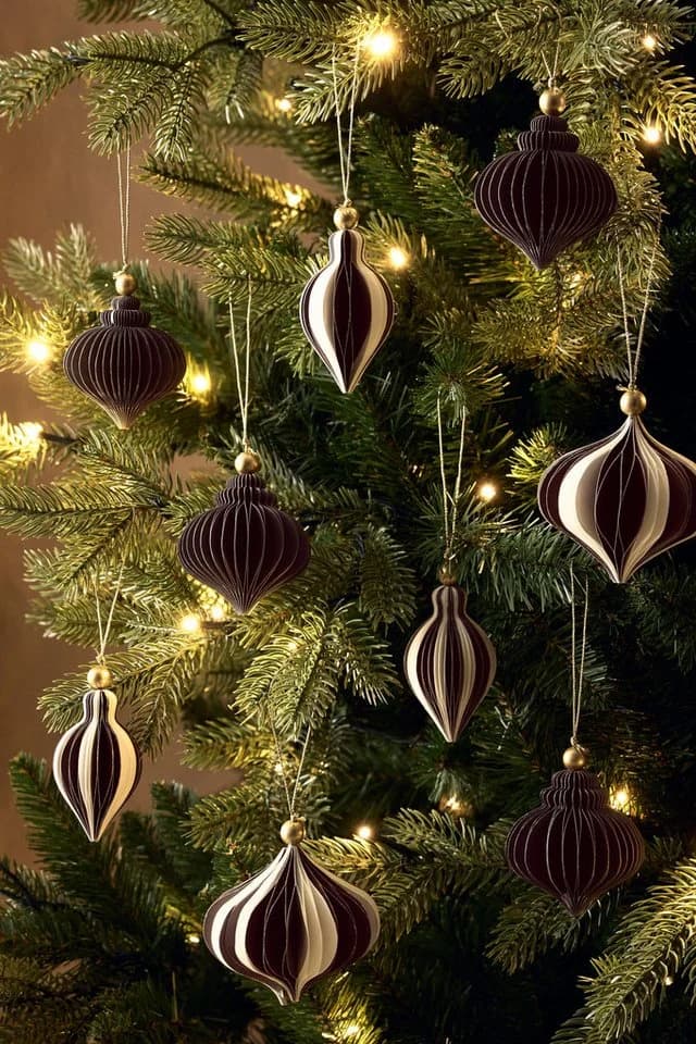 Next Dekokugel 9er-Set gestreifte Weihnachtskugeln aus Papier Braun - Bild 5