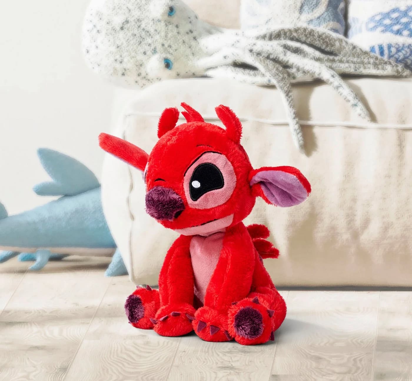 SIMBA Disney Leroy Plüschfigur 25 cm Rot - Bild 4
