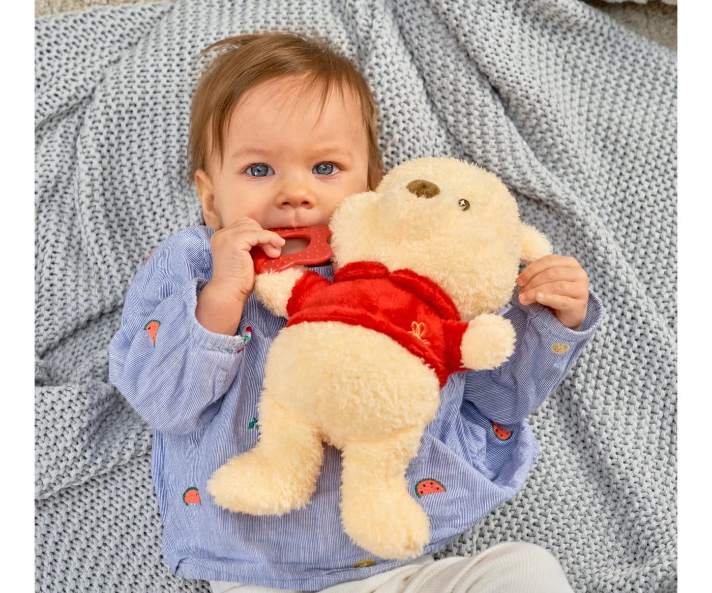 Disney Winnie Puuh Plüschtier mit Beißring - Bild 3