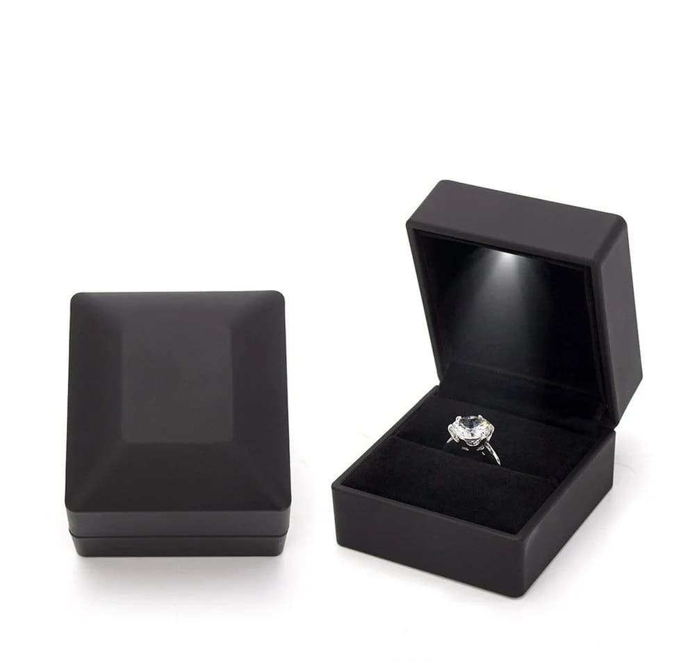 Coonoor Ringschachtel mit LED-Beleuchtung und Samtfutter Schwarz - Bild 5