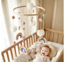 CLTYQ Mobile Regenbogen Babybett Hölz Windspiele mit Bäll Bild 4