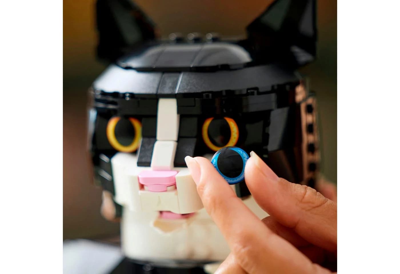 LEGO Ideas Schwarz-weiße Katze 21349 Bunt 1710 Teile - Bild 5