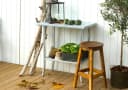 PLUS Pflanztisch Stahl Massivholz Silber Modern Bild 1