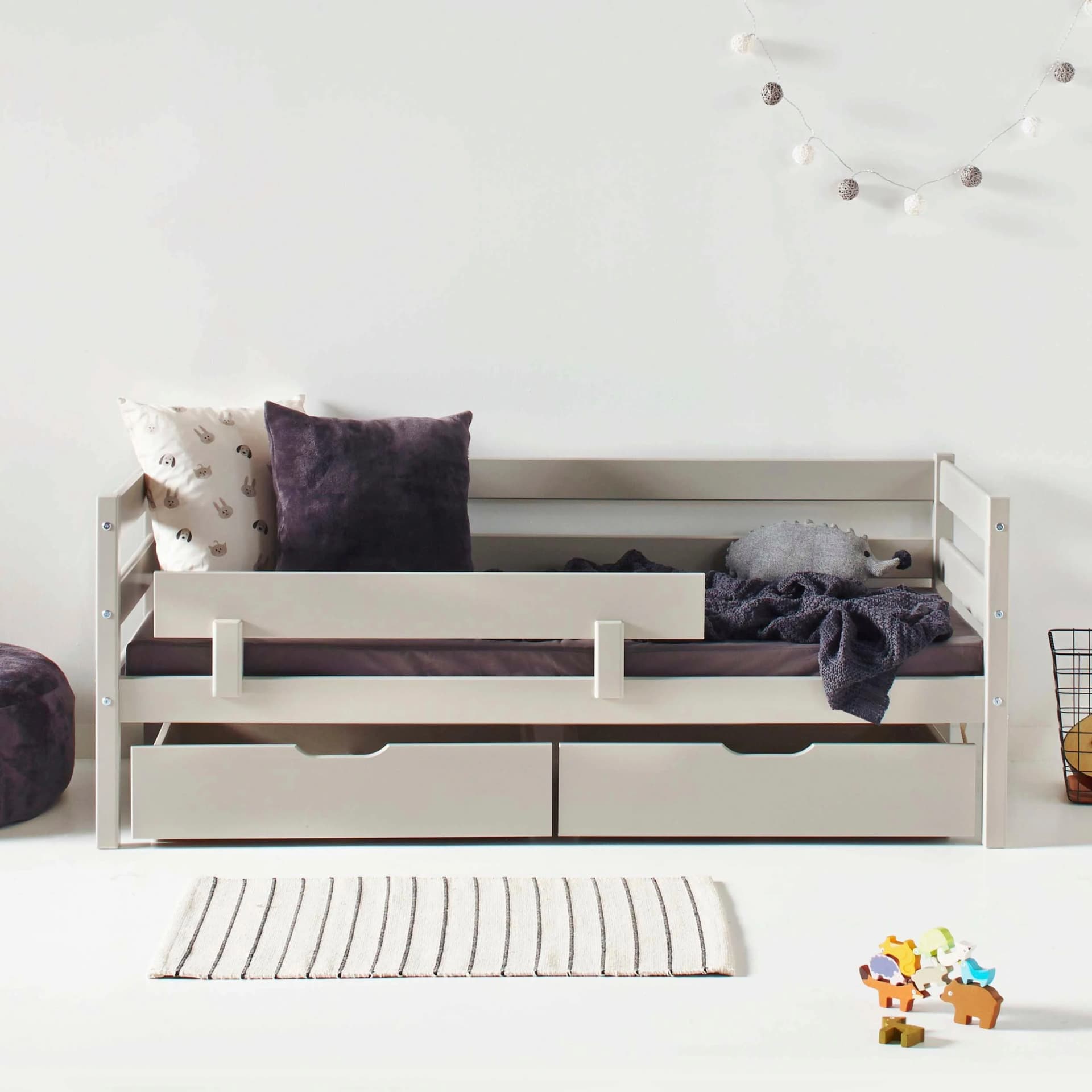 Hoppekids ECO Comfort Kinderbett Kiefer Massivholz Grau