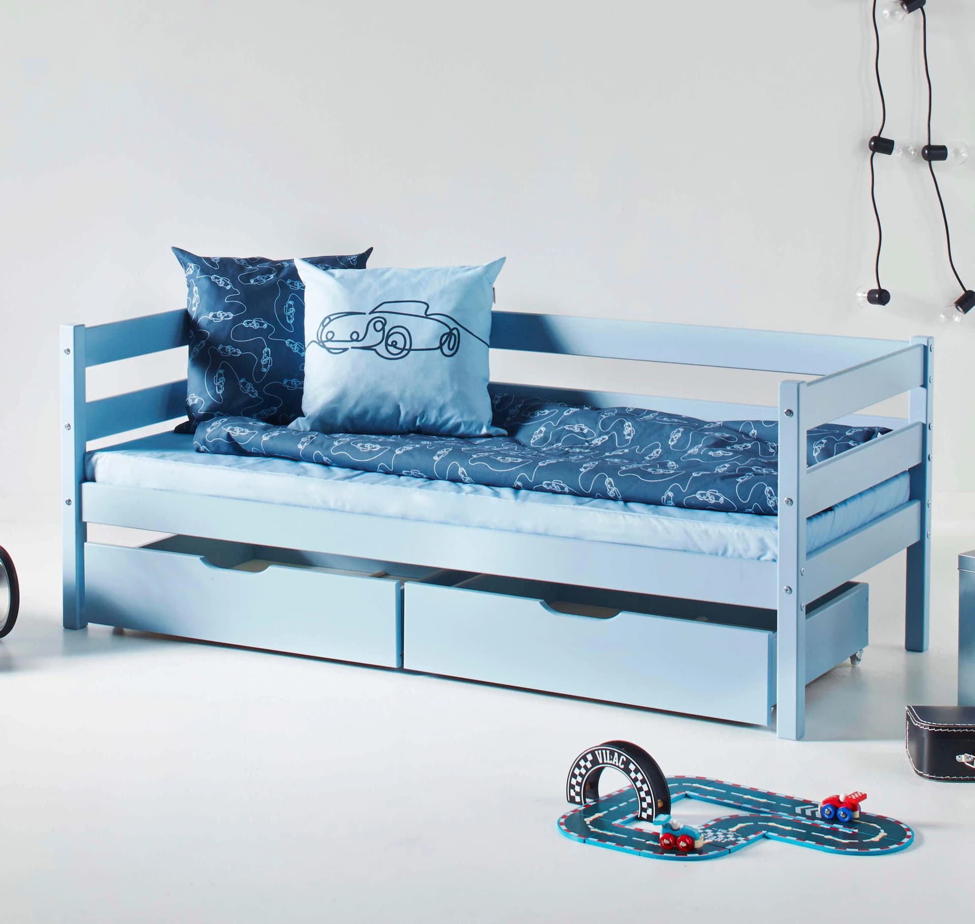 Hoppekids ECO Comfort Kinderbett Kiefer Massivholz Blau mit Matratze