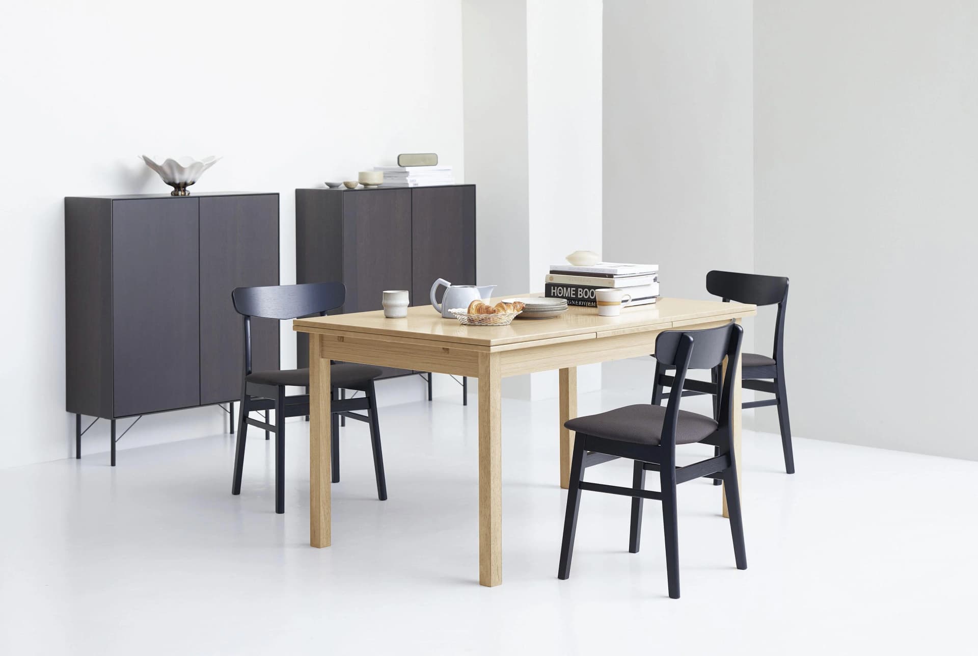HAMMEL FURNITURE Esstisch Basic Dinex ausziehbar weißpigmentiert Eiche