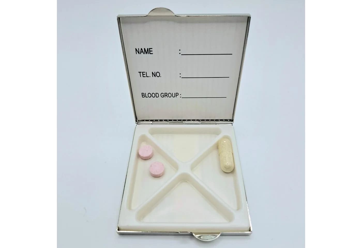 meytrade Pillendose Box mit 4 Fächern Metall