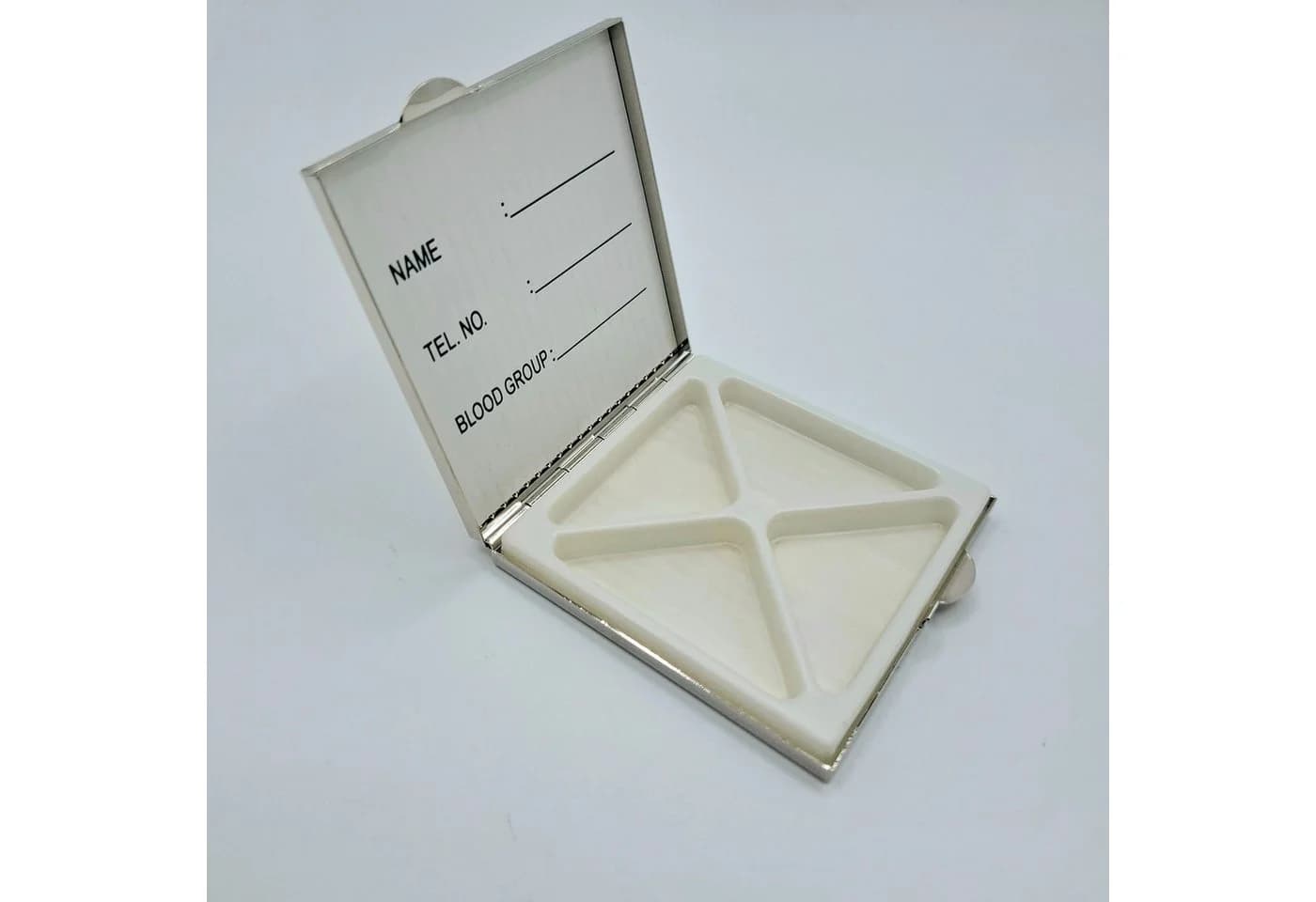 meytrade Pillendose Box mit 4 Fächern Metall - Bild 4
