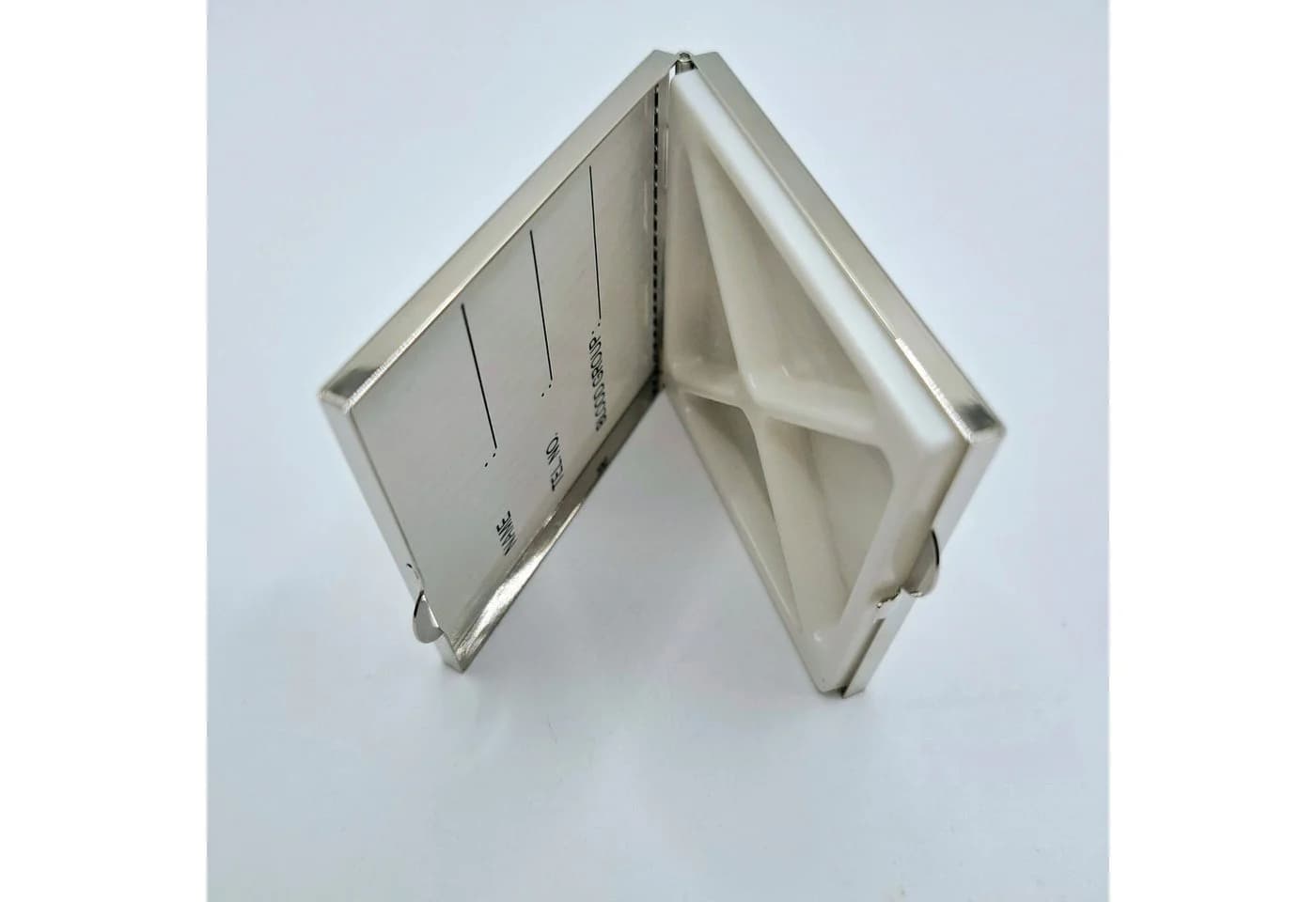 meytrade Pillendose Box mit 4 Fächern Metall - Bild 5