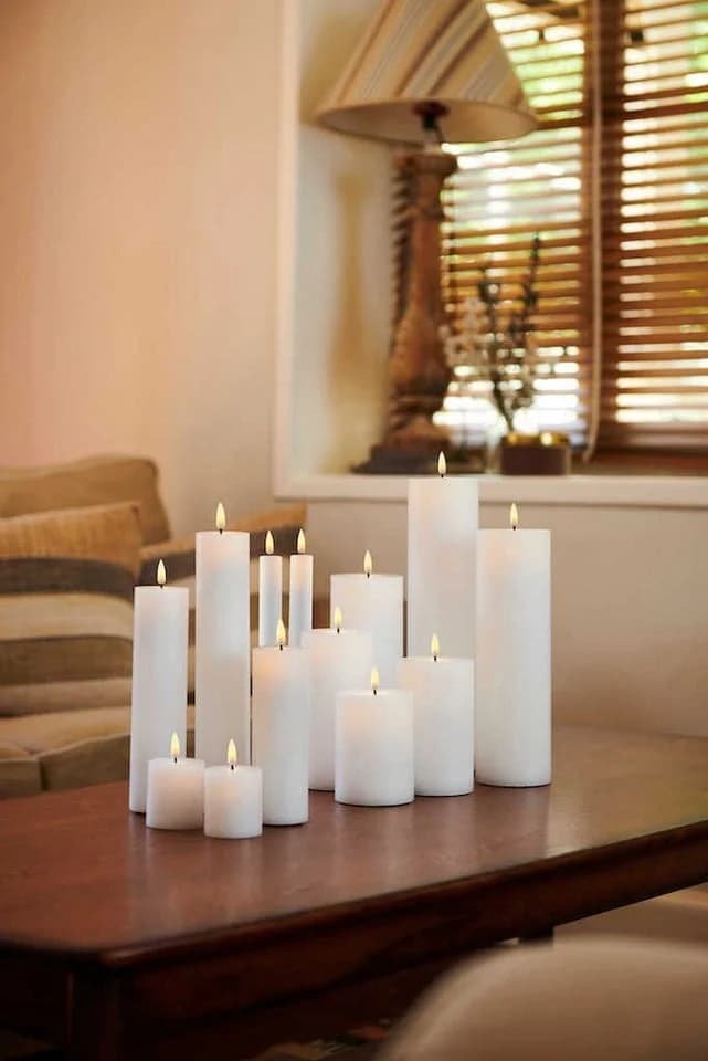 Sirius Home A/S LED-Kerze Sille Echtwachs weiss mit Flammeneffekt - Bild 2