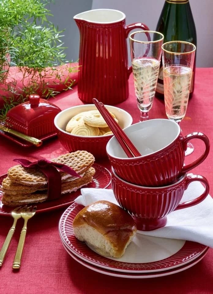Greengate Frühstücksteller Alice Claret Red 23 cm