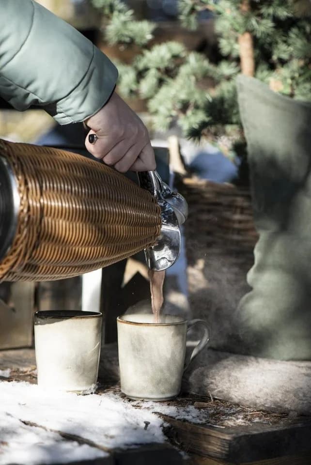Ib Laursen Isolierkanne 1,5l Edelstahl Polyrattan Braun - Bild 4