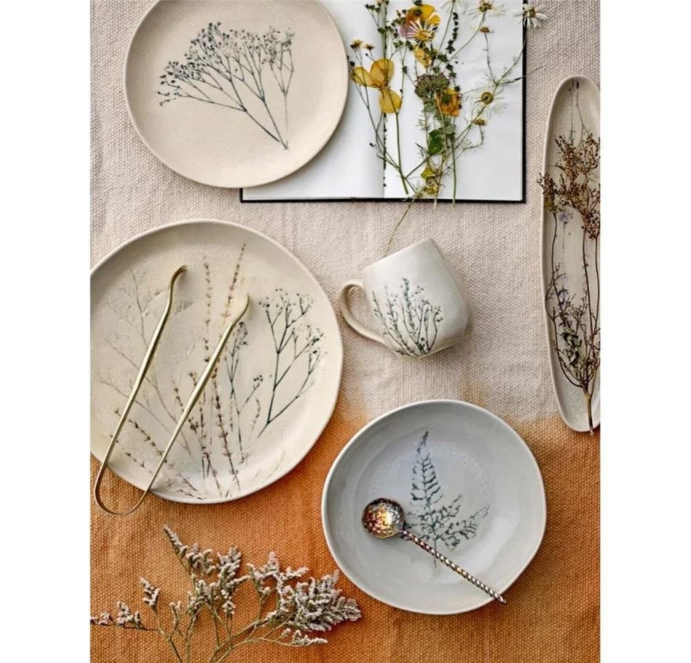 Bloomingville Servierteller Bea 27,5 cm Steingut Blumenmotiv Beige - Bild 4