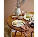 Bloomingville Servierteller Bea 27,5 cm Steingut Blumenmotiv Beige Bild 5