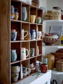 Bloomingville Paula Tasse Violett Steingut Handbemalt Bild 1
