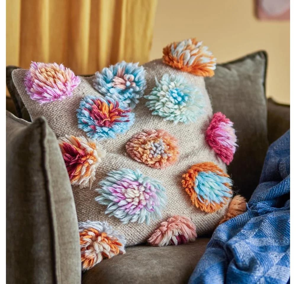 Bloomingville Somma Dekokissen Bunt Wolle Blumenmotiv
