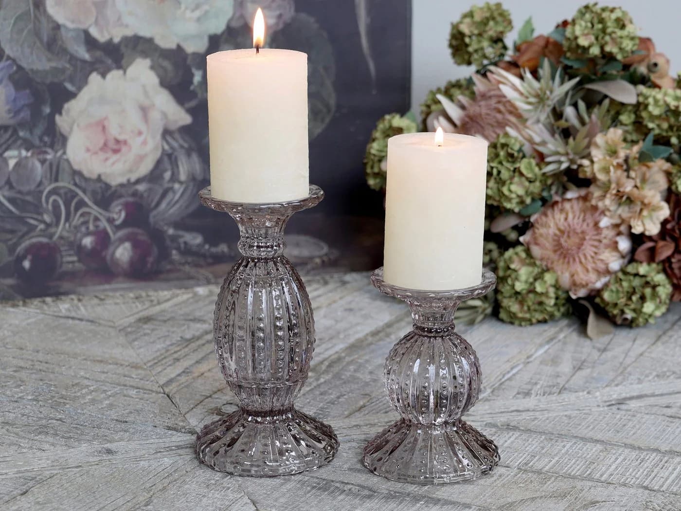 Chic Antique Kerzenständer mit Perlkante Grau Glas