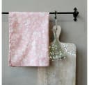 Chic Antique Geschirrtuch AIX Rosa mit Wildrosen-Print Bild 1