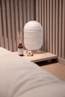 Nachttisch KARUP DESIGN "Dock" Beige Natur Massivholz Bild 1