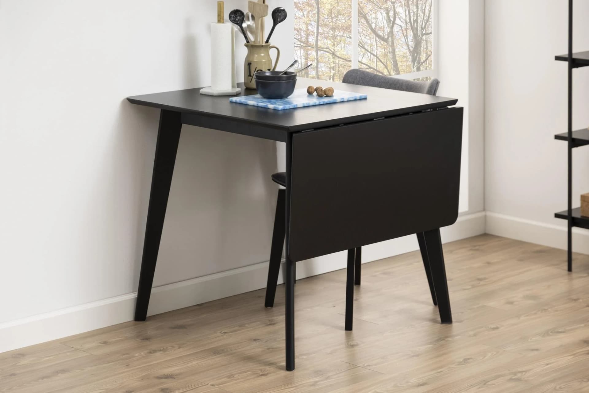 Esstisch ACTONA GROUP Roxby, schwarz, 120x80x76 cm