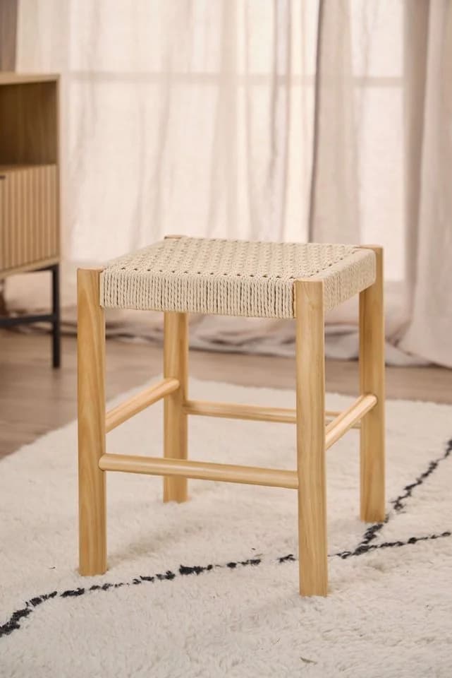 ACTONA GROUP Stuhl Alvin Hocker Off-white Papiergeflecht Scandi-Stil
